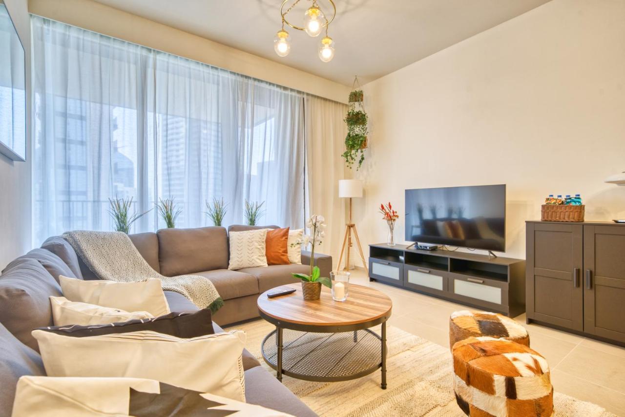 Incredible Views From This Classy Apt With Terrace ドバイ エクステリア 写真