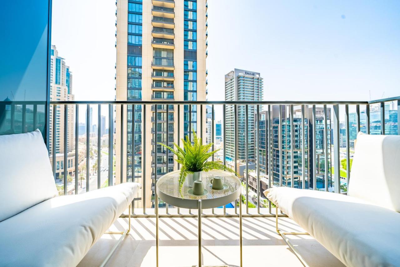 Incredible Views From This Classy Apt With Terrace ドバイ エクステリア 写真
